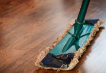 Kada brišete podove u vodu uvek dodajte mrvicu ovog praha, cela kuća će danima mirisati! Kada brišete podove u vodu uvek dodajte mrvicu ovog praha, cela kuća će danima mirisati! - featured image