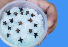 Kupatilo moje svekrve uvek lepo miriše, samo otvori vrata: OVO JE NJENA TAJNA! Kupatilo moje svekrve uvek lepo miriše, samo otvori vrata: OVO JE NJENA TAJNA! - featured image